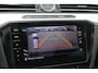 Volkswagen Passat Variant 1.4 TSI 150pk DSG Highline Business R | Panoramadak | Leer | Stoelverwarming | Navigatie | Achteruitrijcamera