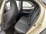 Toyota Aygo X 1.0 VVT-i S-CVT Envy Canvas Dak | BTW voertuig | Parkeersensoren voor+achter | Keyless Entry/Start | Climate Control | Draadloze telefoonlader | Navigatie | Apple CarPlay/Android Auto | Achteruitrijcamera |