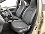 Toyota Aygo X 1.0 VVT-i S-CVT Envy Canvas Dak | BTW voertuig | Parkeersensoren voor+achter | Keyless Entry/Start | Climate Control | Draadloze telefoonlader | Navigatie | Apple CarPlay/Android Auto | Achteruitrijcamera |