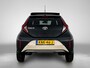 Toyota Aygo X 1.0 VVT-i S-CVT Envy Canvas Dak | BTW voertuig | Parkeersensoren voor+achter | Keyless Entry/Start | Climate Control | Draadloze telefoonlader | Navigatie | Apple CarPlay/Android Auto | Achteruitrijcamera |