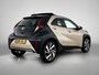 Toyota Aygo X 1.0 VVT-i S-CVT Envy Canvas Dak | BTW voertuig | Parkeersensoren voor+achter | Keyless Entry/Start | Climate Control | Draadloze telefoonlader | Navigatie | Apple CarPlay/Android Auto | Achteruitrijcamera |