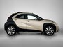 Toyota Aygo X 1.0 VVT-i S-CVT Envy Canvas Dak | BTW voertuig | Parkeersensoren voor+achter | Keyless Entry/Start | Climate Control | Draadloze telefoonlader | Navigatie | Apple CarPlay/Android Auto | Achteruitrijcamera |