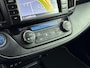 Toyota RAV4 2.5 Hybrid Style | Trekhaak | Keyless | Elektrische achterklep | Parkeersensoren voor/achter | LED | Adaptive Cruise | Clima | Camera | 18 inch | Rijstrooksensor | Bluetooth