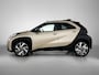 Toyota Aygo X 1.0 VVT-i S-CVT Envy Canvas Dak | BTW voertuig | Parkeersensoren voor+achter | Keyless Entry/Start | Climate Control | Draadloze telefoonlader | Navigatie | Apple CarPlay/Android Auto | Achteruitrijcamera |