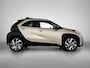 Toyota Aygo X 1.0 VVT-i S-CVT Envy Canvas Dak | BTW voertuig | Parkeersensoren voor+achter | Keyless Entry/Start | Climate Control | Draadloze telefoonlader | Navigatie | Apple CarPlay/Android Auto | Achteruitrijcamera |
