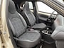 Toyota Aygo X 1.0 VVT-i S-CVT Envy Canvas Dak | BTW voertuig | Parkeersensoren voor+achter | Keyless Entry/Start | Climate Control | Draadloze telefoonlader | Navigatie | Apple CarPlay/Android Auto | Achteruitrijcamera |