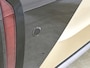 Toyota Aygo X 1.0 VVT-i S-CVT Envy Canvas Dak | BTW voertuig | Parkeersensoren voor+achter | Keyless Entry/Start | Climate Control | Draadloze telefoonlader | Navigatie | Apple CarPlay/Android Auto | Achteruitrijcamera |
