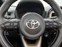 Toyota Aygo X 1.0 VVT-i S-CVT Envy Canvas Dak | BTW voertuig | Parkeersensoren voor+achter | Keyless Entry/Start | Climate Control | Draadloze telefoonlader | Navigatie | Apple CarPlay/Android Auto | Achteruitrijcamera |