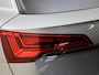 Audi Q5 55 TFSI e S edition Competition | Panoramadak | Trekhaak | Achteruitrijcamera | 3-zone airco | Dodehoek detectie | Keyless | LED matrix verlichting | Stoelverwarming |