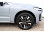 Volvo XC60 2.0 T6 Plug-in hybrid AWD Plus Dark | Trekhaak | Harman Kardon | HUD |