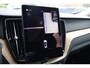 Volvo XC60 2.0 T6 Plug-in hybrid AWD Plus Dark | Trekhaak | Harman Kardon | HUD |