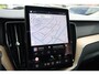 Volvo XC60 2.0 T6 Plug-in hybrid AWD Plus Dark | Trekhaak | Harman Kardon | HUD |