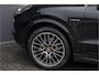 Porsche Cayenne 3.0 E-Hybrid Pano Camera 360° Sport Chrono Luchtvering