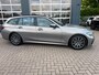 BMW 3-Serie Touring 330i High Executive Edition M-Sport / Pano / Trekhaak / NL auto met NAP.