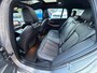 BMW 3-Serie Touring 330i High Executive Edition M-Sport / Pano / Trekhaak / NL auto met NAP.