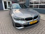 BMW 3-Serie Touring 330i High Executive Edition M-Sport / Pano / Trekhaak / NL auto met NAP.