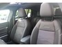 Jeep Avenger 1.2 e-Hybrid 110PK SUMMIT | PANORAMA SCHUIF/KANTEL DAK | INFOTAINMENT & CONVENIENCE PACK: NAVIGATIE/VERKEERBORDENINFORMATIE/KEYLESS ENTRY EN START/HANDSFREE ELEKTRISCH BEDIENBARE ACHTERKLEP/JBL AUDIO SYSTEM/AFDEKKING MIDDENCONSOLE | WINTERPACK: STOELVERWARMING/VERWARMBARE VOORRUITRAND | 18" LICHTMETAAL DIAMOND CUT | ADAPTIVE CRUISE CONTROL + LANE CENTERINGASSIST | SELEC-TERRAIN DRIVING MODE SELECT | 360° PARKEERSENSENSOREN | ACHTERUITRIJCAMERA 180° MET DRONE-VIEW | AUTOMATISCH GROOTLICHT | BLIND SPOT WARNING | FULL LED KOPLAMPEN | ZWART DAK |DRAADLOZE APPLE CARPLAY/ANDROID AUTO | DRAADLOZE TELEFOONLADER | LED SFEER VERLICHTING |