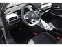 Jeep Avenger 1.2 e-Hybrid 110PK SUMMIT | PANORAMA SCHUIF/KANTEL DAK | INFOTAINMENT & CONVENIENCE PACK: NAVIGATIE/VERKEERBORDENINFORMATIE/KEYLESS ENTRY EN START/HANDSFREE ELEKTRISCH BEDIENBARE ACHTERKLEP/JBL AUDIO SYSTEM/AFDEKKING MIDDENCONSOLE | WINTERPACK: STOELVERWARMING/VERWARMBARE VOORRUITRAND | 18" LICHTMETAAL DIAMOND CUT | ADAPTIVE CRUISE CONTROL + LANE CENTERINGASSIST | SELEC-TERRAIN DRIVING MODE SELECT | 360° PARKEERSENSENSOREN | ACHTERUITRIJCAMERA 180° MET DRONE-VIEW | AUTOMATISCH GROOTLICHT | BLIND SPOT WARNING | FULL LED KOPLAMPEN | ZWART DAK |DRAADLOZE APPLE CARPLAY/ANDROID AUTO | DRAADLOZE TELEFOONLADER | LED SFEER VERLICHTING |