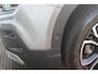 Jeep Avenger 1.2 e-Hybrid 110PK SUMMIT | PANORAMA SCHUIF/KANTEL DAK | INFOTAINMENT & CONVENIENCE PACK: NAVIGATIE/VERKEERBORDENINFORMATIE/KEYLESS ENTRY EN START/HANDSFREE ELEKTRISCH BEDIENBARE ACHTERKLEP/JBL AUDIO SYSTEM/AFDEKKING MIDDENCONSOLE | WINTERPACK: STOELVERWARMING/VERWARMBARE VOORRUITRAND | 18" LICHTMETAAL DIAMOND CUT | ADAPTIVE CRUISE CONTROL + LANE CENTERINGASSIST | SELEC-TERRAIN DRIVING MODE SELECT | 360° PARKEERSENSENSOREN | ACHTERUITRIJCAMERA 180° MET DRONE-VIEW | AUTOMATISCH GROOTLICHT | BLIND SPOT WARNING | FULL LED KOPLAMPEN | ZWART DAK |DRAADLOZE APPLE CARPLAY/ANDROID AUTO | DRAADLOZE TELEFOONLADER | LED SFEER VERLICHTING |