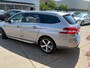 Peugeot 308 SW 1.2 PureTech GT-line Automaat, Clima, cruise, pano, massage, trekhaak Distributieriem is vervangen!