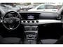 Mercedes-Benz E-klasse 200 Ambition AMG / Dealer Onderhouden / Camera / Navigatie / Dodehoek / 19'' / Leder&Alcantara / Cruise Control
