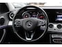 Mercedes-Benz E-klasse 200 Ambition AMG / Dealer Onderhouden / Camera / Navigatie / Dodehoek / 19'' / Leder&Alcantara / Cruise Control