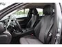 Mercedes-Benz E-klasse 200 Ambition AMG / Dealer Onderhouden / Camera / Navigatie / Dodehoek / 19'' / Leder&Alcantara / Cruise Control
