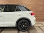 Volkswagen T-Roc 1.5 TSI R-Line Business | IQ.Light Matrix LED | ACC | Digital Cockpit Pro | Camera | Park Assist | Black Style