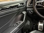 Volkswagen T-Roc 1.5 TSI R-Line Business | IQ.Light Matrix LED | ACC | Digital Cockpit Pro | Camera | Park Assist | Black Style