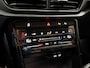 Volkswagen T-Roc 1.5 TSI R-Line Business | IQ.Light Matrix LED | ACC | Digital Cockpit Pro | Camera | Park Assist | Black Style