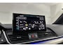 Audi Q5 50 TFSI e S-line Quattro | Panoramadak | Matrix led | Camera | Stoelverwarming | Half lederen bekleding