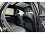Audi Q5 50 TFSI e S-line Quattro | Panoramadak | Matrix led | Camera | Stoelverwarming | Half lederen bekleding