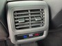 Volkswagen T-Roc 1.5 eTsi R-Line 150pk Pano Trekhaak Keyless Camera Stoel/Stuur verwarmd
