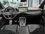 Volkswagen T-Roc 1.5 eTsi R-Line 150pk Pano Trekhaak Keyless Camera Stoel/Stuur verwarmd
