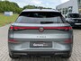 Volkswagen T-Roc 1.5 eTsi R-Line 150pk Pano Trekhaak Keyless Camera Stoel/Stuur verwarmd