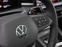 Volkswagen T-Roc 1.5 eTsi R-Line 150pk Pano Trekhaak Keyless Camera Stoel/Stuur verwarmd