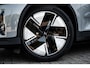 Polestar 2 Long Range Single Motor Prime 82 kWh | Adaptieve Cruise Control | Panoramadak | Harman Kardon Audio | Stoel-/Stuurverwarming | Dodehoek Detectie | 360° Parkeercamera | Stoelen Elektr. Verstelbaar + Geheugen | Warmtepomp |