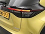 Toyota Yaris Cross 1.5 Hybrid Dynamic + Limited | Dealer Onderhouden | Parkeersensoren voor+achter | Stoelverwarming | Climate Control | Cruise Control Adaptive | Achteruitrijcamera |