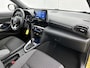 Toyota Yaris Cross 1.5 Hybrid Dynamic + Limited | Dealer Onderhouden | Parkeersensoren voor+achter | Stoelverwarming | Climate Control | Cruise Control Adaptive | Achteruitrijcamera |