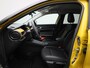 Jeep Avenger 54kWh 1st Edition 157PK | Elektr. bed. achterklep | Climate Control / ECC | Licht metalen velgen 18 inch | Cruise control |  Navigatie  Stoelverwarming | LED koplampen | Park Distance Control voor en achter | Achteruitrijcamera |