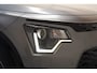 Kia Niro EV e-Niro DynamicLine 64.8 kWh 3-fase [ Navi Adapt.cruise Apple / Android Camera Stoel-en stuurverwarming ]