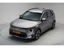 Kia Niro EV e-Niro DynamicLine 64.8 kWh 3-fase [ Navi Adapt.cruise Apple / Android Camera Stoel-en stuurverwarming ]