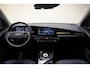 Kia Niro EV e-Niro DynamicLine 64.8 kWh 3-fase [ Navi Adapt.cruise Apple / Android Camera Stoel-en stuurverwarming ]