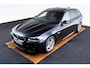 BMW 5-Serie Touring 530xd M Sport Edition High Executive M-sport pakket - Adaptive Drive - Nappa leder - Panoramadak - Comfort Access - Soft Close - Driving Assistant - Comfortstoelen - 4-zone Airco - Head-up Display - HiFi Audio