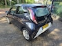 Toyota Aygo 1.0 VVT-i x-play | 2E EIGENAAR | 12MND GARANTIE | AIRCO | LMV | NW APK |