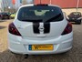 Opel Corsa 1.4 Color Stripes Edition clima, stoel- en stuurverwarming, APK 06-2027!