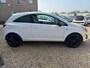 Opel Corsa 1.4 Color Stripes Edition clima, stoel- en stuurverwarming, APK 06-2027!