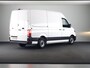 Volkswagen Crafter 35 2.0 TDI L4H3 Highline EURO VI 140 pk Automaat | Verlengde garantie | Navigatie | Parkeersensoren (Park assist) | Achteruitrijcamera | Adaptieve cruise control |