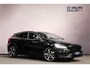 Volvo V40 1.5 T3 R-Design Polar+ Sport |Pano|LED|Camera|H&K|