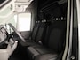 Volkswagen Crafter 35 2.0 TDI L3H3 Highline EURO VI 140 pk Automaat | Verlengde garantie | Navigatie | Trekhaak | Parkeersensoren | Achteruitrijcamera |